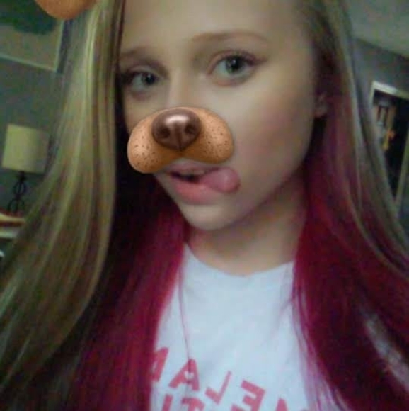 Meet your Posher, Alita - Picture 1 of 1